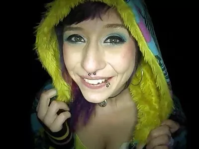 Ha messo il grosso video hard amatoriali italiani cazzo nella bocca della donna