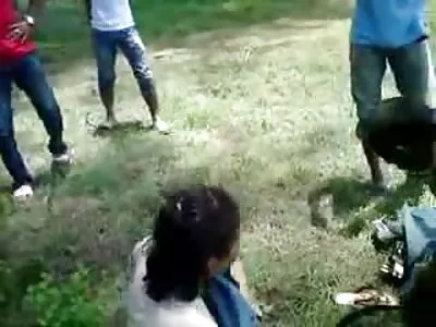 La ragazza ha permesso siti porno amateur al fidanzato di scopare e sborrare nel culo della sua migliore amica
